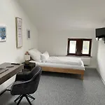 Hotel-am-bahnhof Stuttgart-ditzingen Hotel Ditzingen
